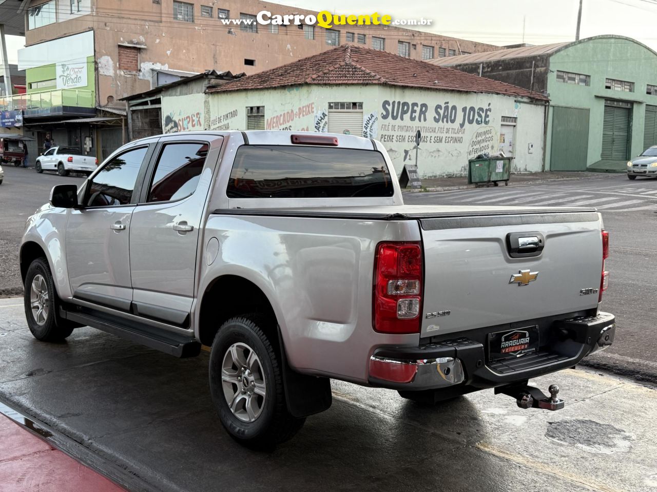 CHEVROLET   S10 PICK-UP LT 2.5 FLEX 4X2 CD   PRATA 2017 2.5 FLEX - Loja