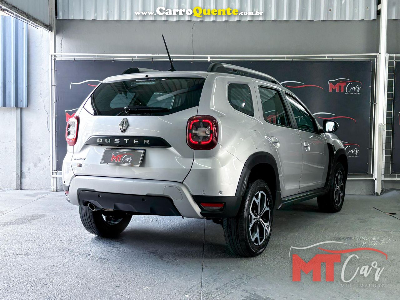 RENAULT   DUSTER ICONIC 1.6 16V FLEX AUT.   PRATA 2021 1.6 FLEX - Loja