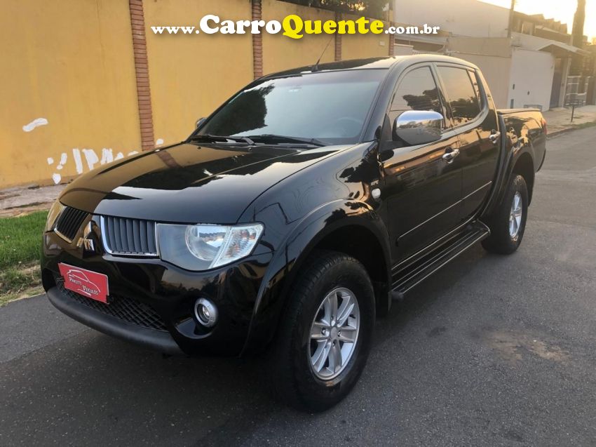 Mitsubishi L200 TRITON 3.5 4X4 CD V6 24V FLEX 4P AUTOMÁTICO - Loja