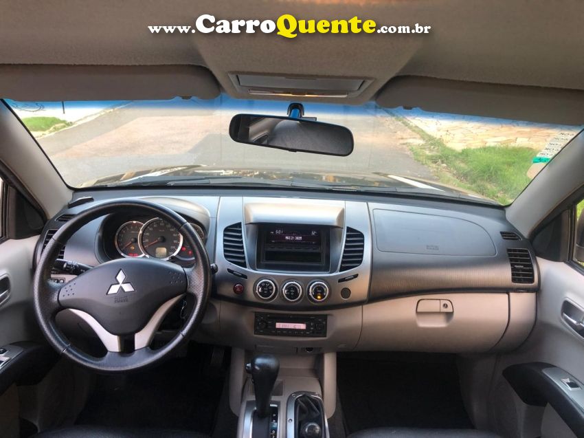 Mitsubishi L200 TRITON 3.5 4X4 CD V6 24V FLEX 4P AUTOMÁTICO - Loja