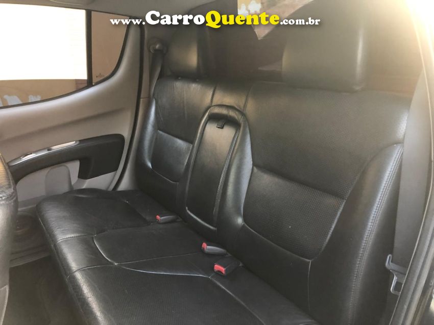 Mitsubishi L200 TRITON 3.5 4X4 CD V6 24V FLEX 4P AUTOMÁTICO - Loja