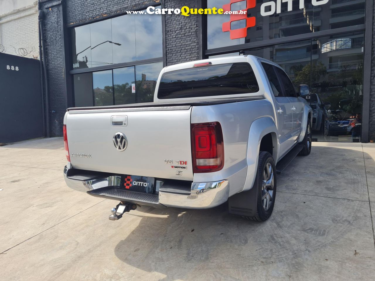 VOLKSWAGEN   AMAROK HIGHLINE CD 3.0 4X4 TB DIES. AUT.   PRATA 2018 3.0 DIESEL - Loja