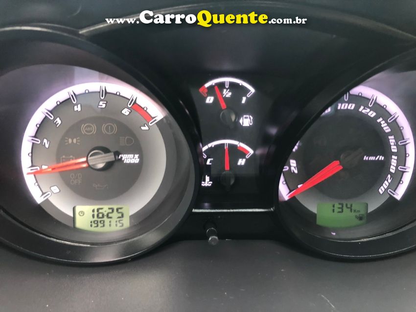 Ford FIESTA 1.6 ROCAM SEDAN 8V FLEX 4P MANUAL - Loja