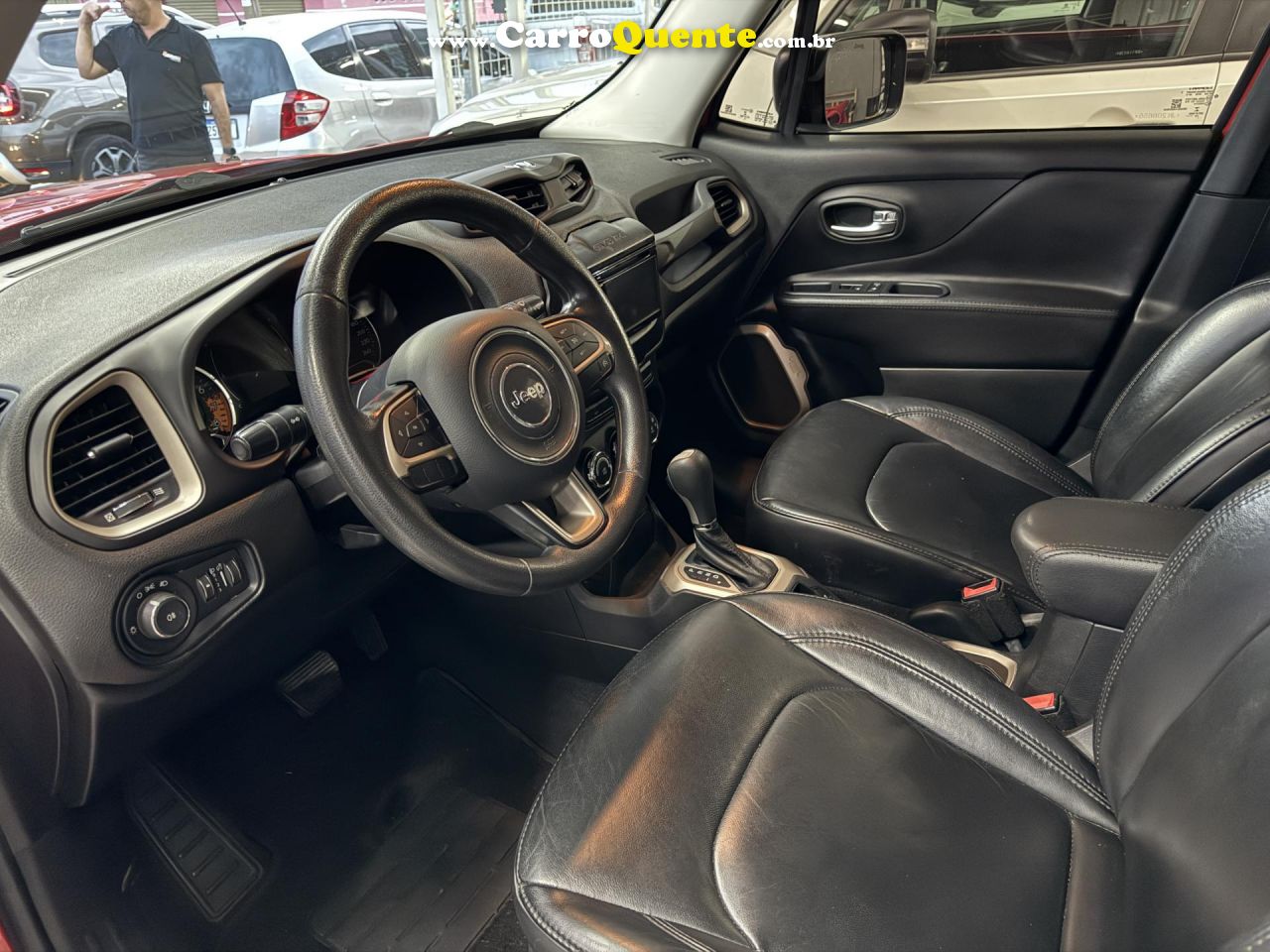 JEEP   RENEGADE1.8 4X2 FLEX 16V AUT.   VERMELHO 2018 1.8 FLEX - Loja