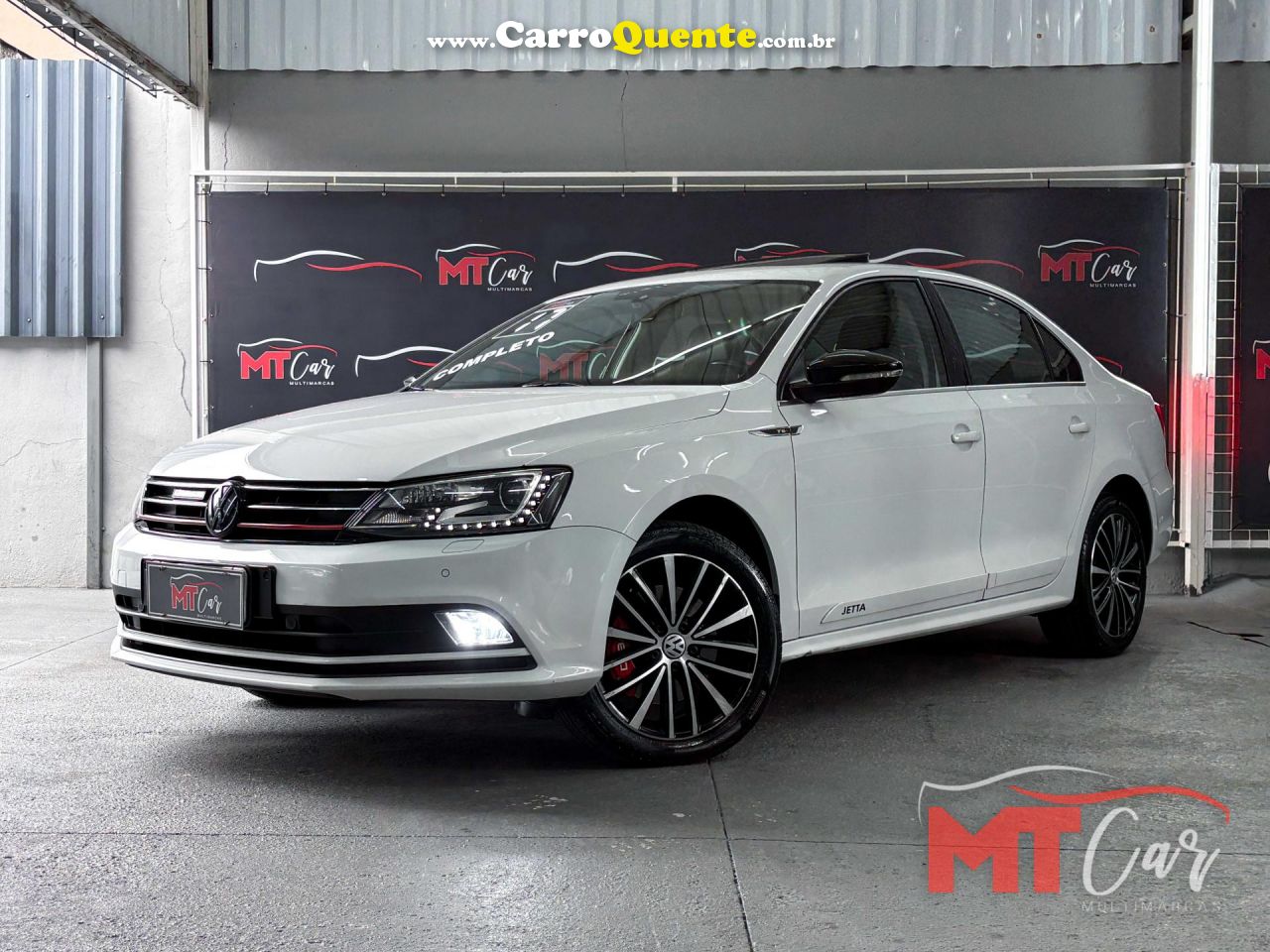 VOLKSWAGEN   JETTA HIGHLINE 2.0 TSI 16V 4P TIPTRONIC   BRANCO 2017 2.0 GASOLINA - Loja