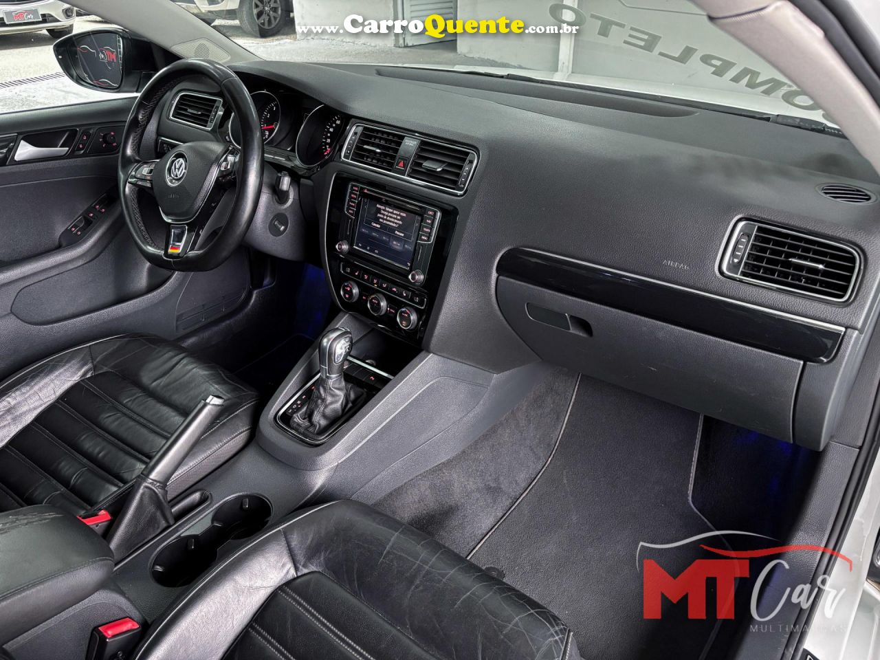 VOLKSWAGEN   JETTA HIGHLINE 2.0 TSI 16V 4P TIPTRONIC   BRANCO 2017 2.0 GASOLINA - Loja