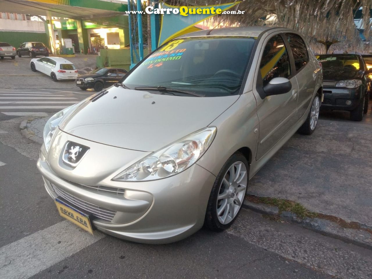 peugeot 207 2013 1.4  Flex Manual - Loja