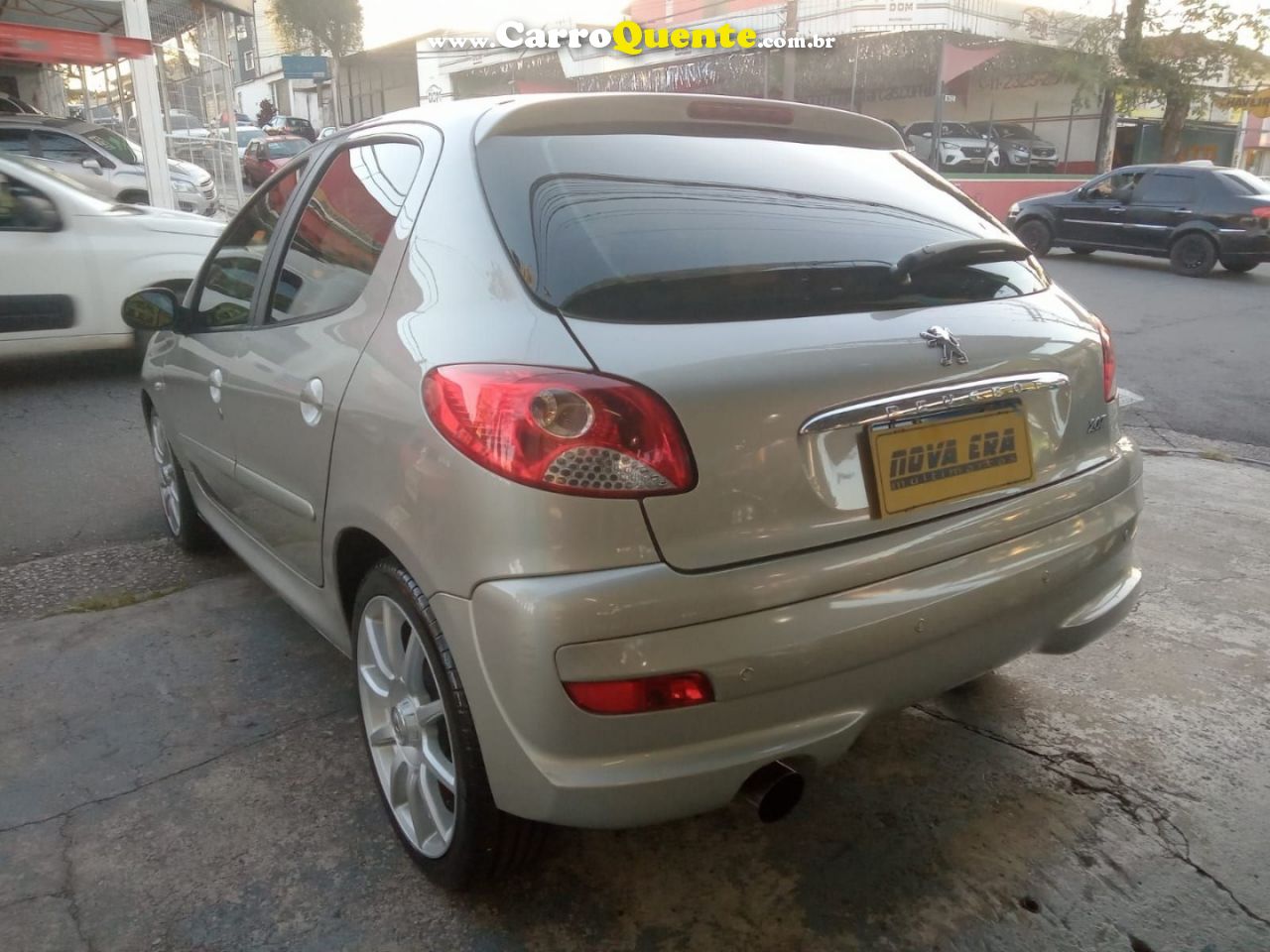 peugeot 207 2013 1.4  Flex Manual - Loja