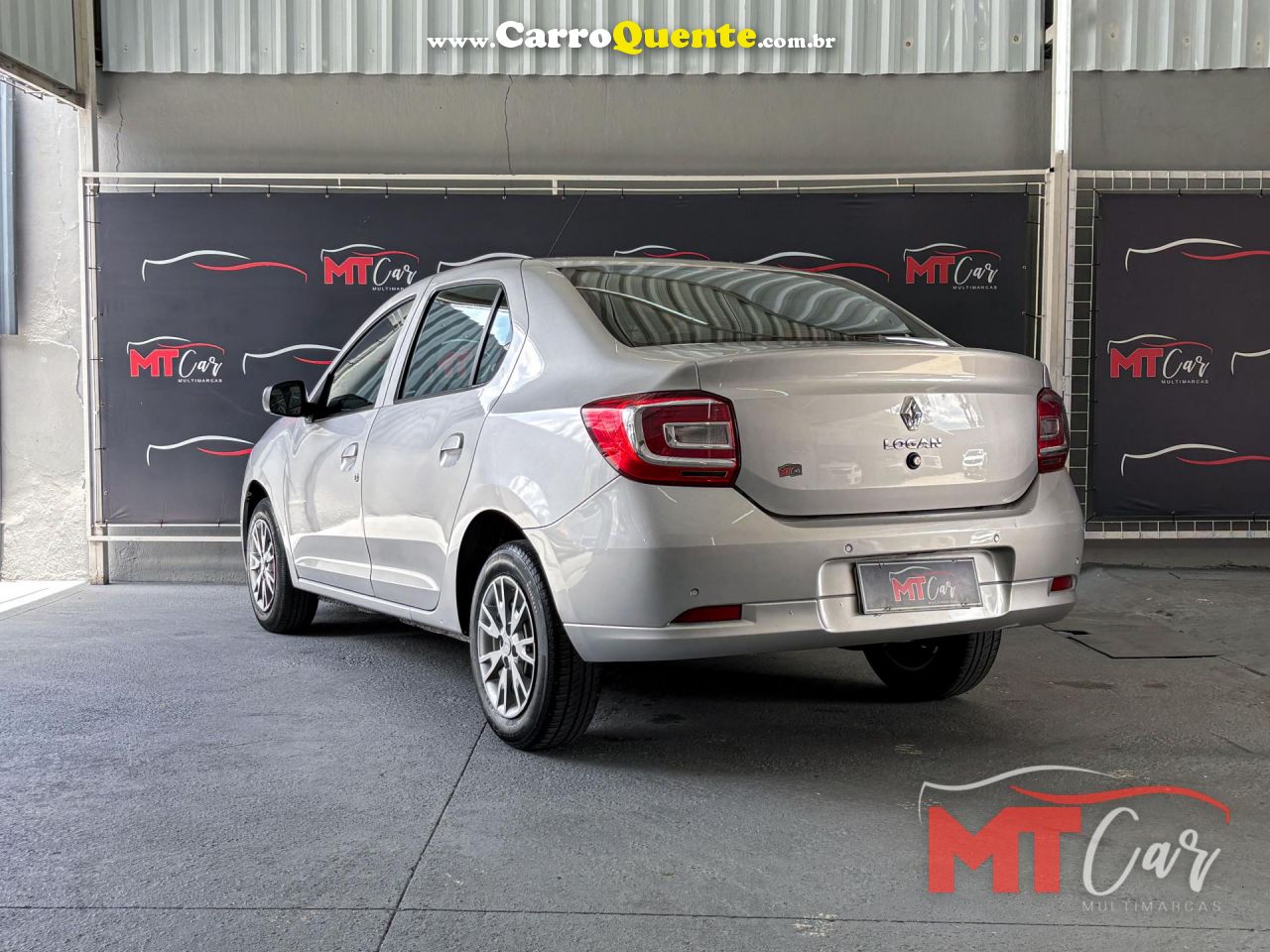 RENAULT   LOGAN ZEN FLEX 1.0 12V 4P MEC.   PRATA 2022 1.0 FLEX - Loja
