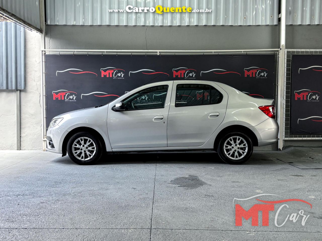 RENAULT   LOGAN ZEN FLEX 1.0 12V 4P MEC.   PRATA 2022 1.0 FLEX - Loja
