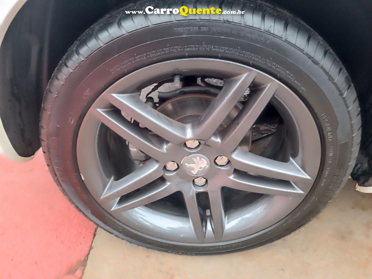 PEUGEOT   308 FELINEGRIFFE 1.6 TURBO 16V 5P AUT.   BRANCO 2014 1.6 GASOLINA - Loja