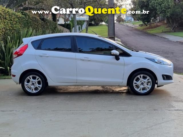 Fiesta SEL 1.6 16V Flex Mec. 5p 2017/2017 Ford - Loja