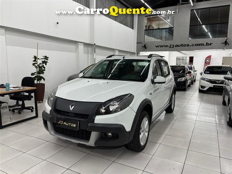 SANDERO 1.6 STEPWAY 16V FLEX 4P MANUAL 2014 - Loja