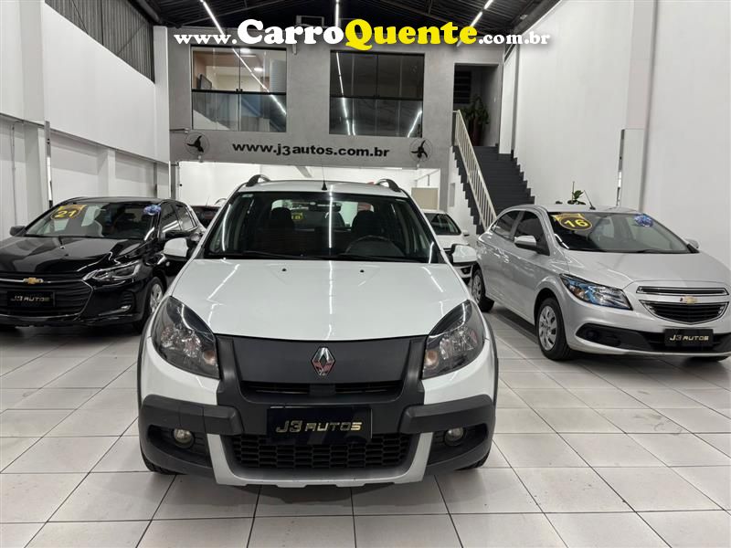 SANDERO 1.6 STEPWAY 16V FLEX 4P MANUAL 2014 - Loja