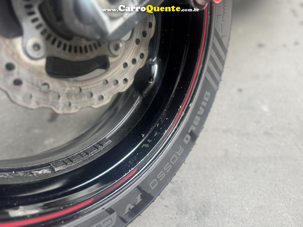 KAWASAKI   NINJA ZX-10 ZX-10R 1000CC30TH ANIV.   PRETO 2012 1000 GASOLINA - Loja