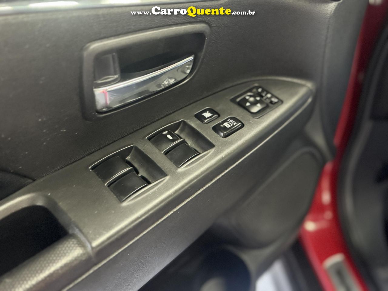 MITSUBISHI   ASX 2.0 16V 4X4 160CV AUT.   VERMELHO 2015 2.0 GASOLINA - Loja