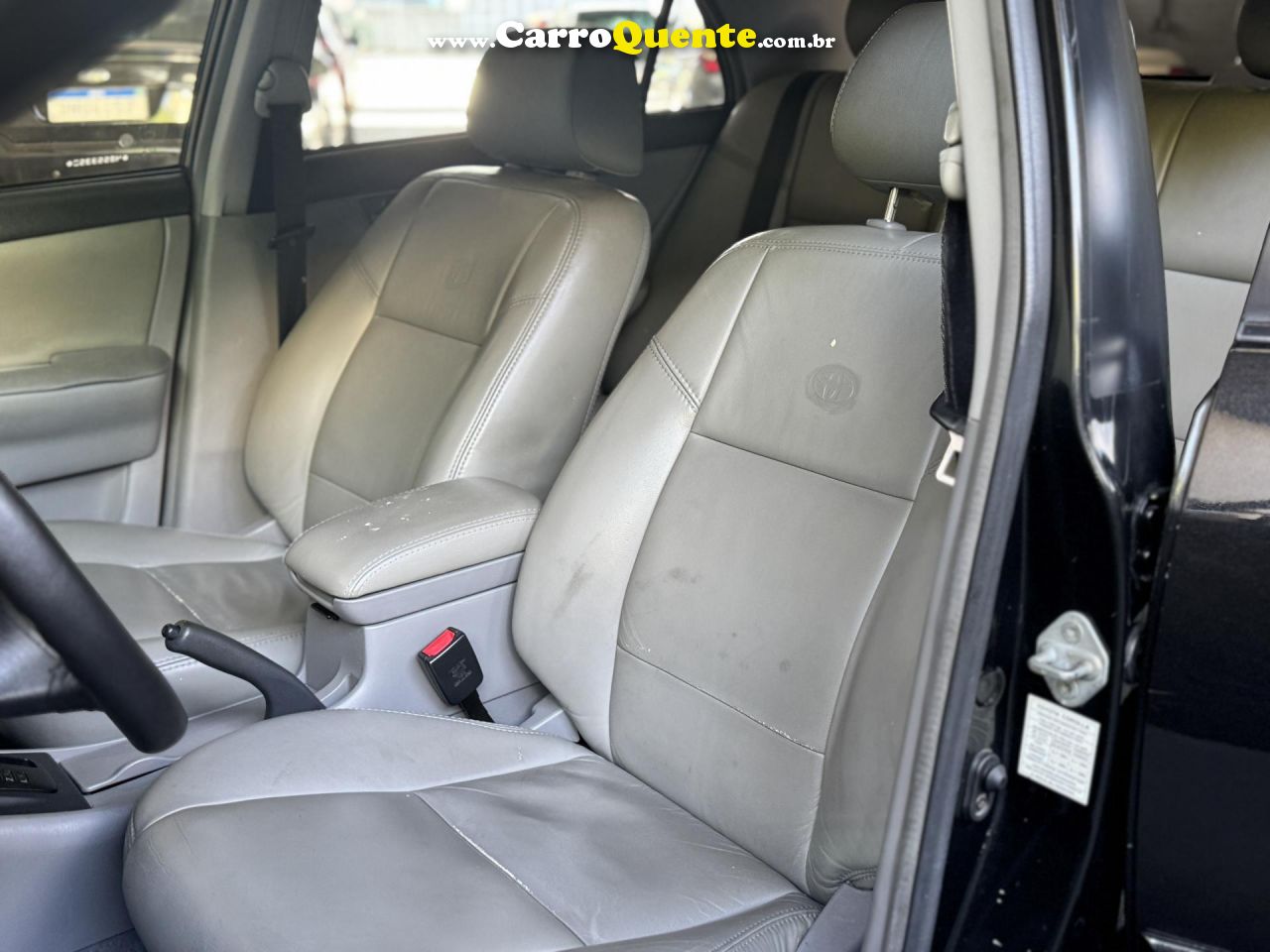 TOYOTA   COROLLA XEI 1.81.8 FLEX 16V AUT.   PRETO 2004 1.8 FLEX - Loja