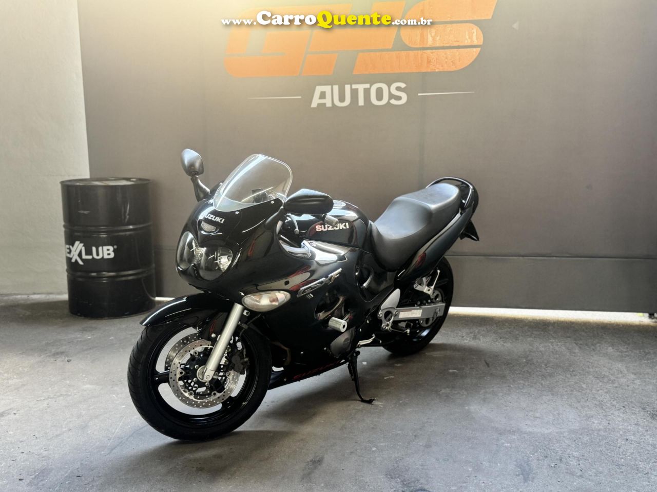 SUZUKI   750F   PRETO 2004 750 GASOLINA - Loja