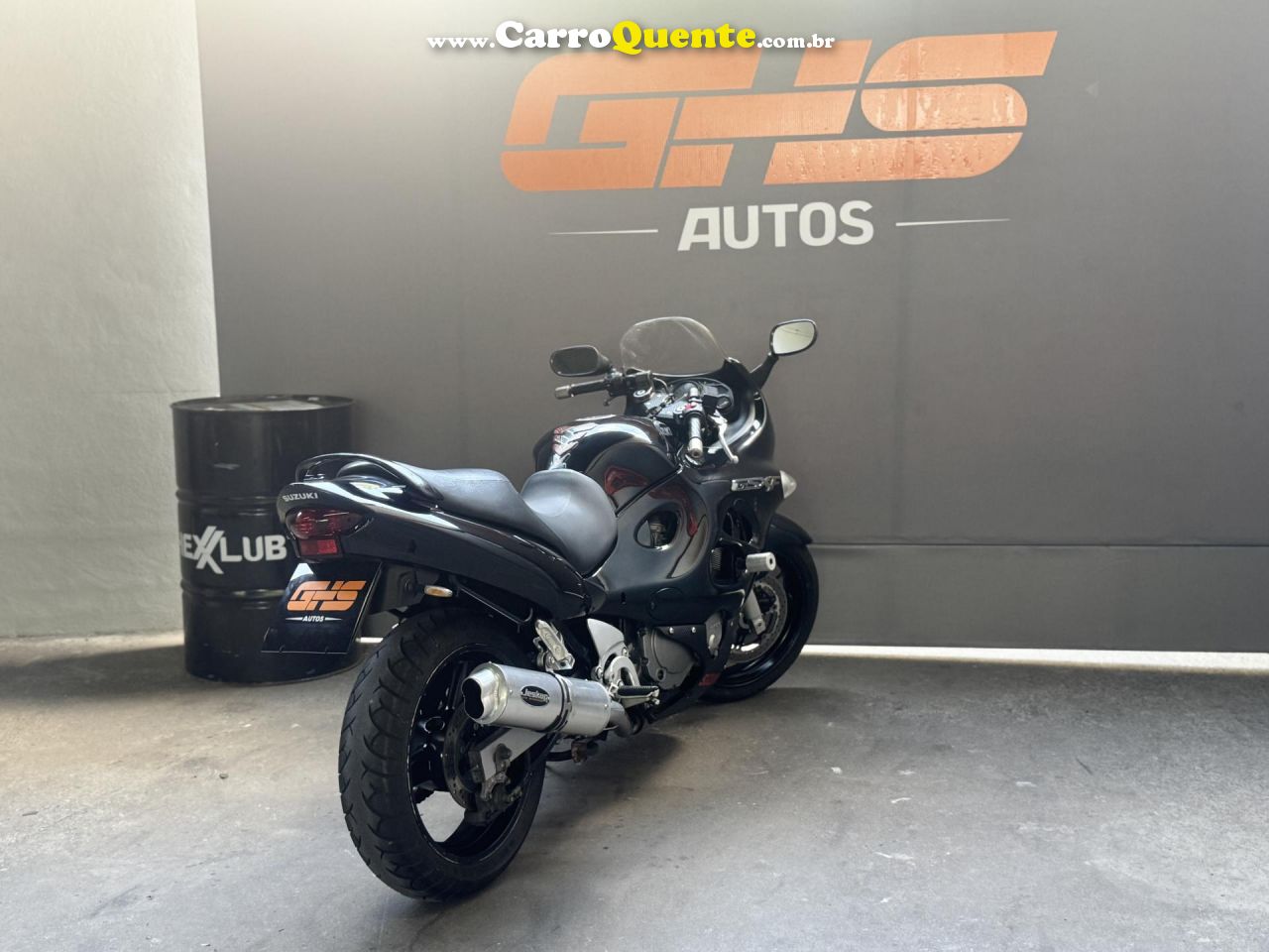 SUZUKI   750F   PRETO 2004 750 GASOLINA - Loja