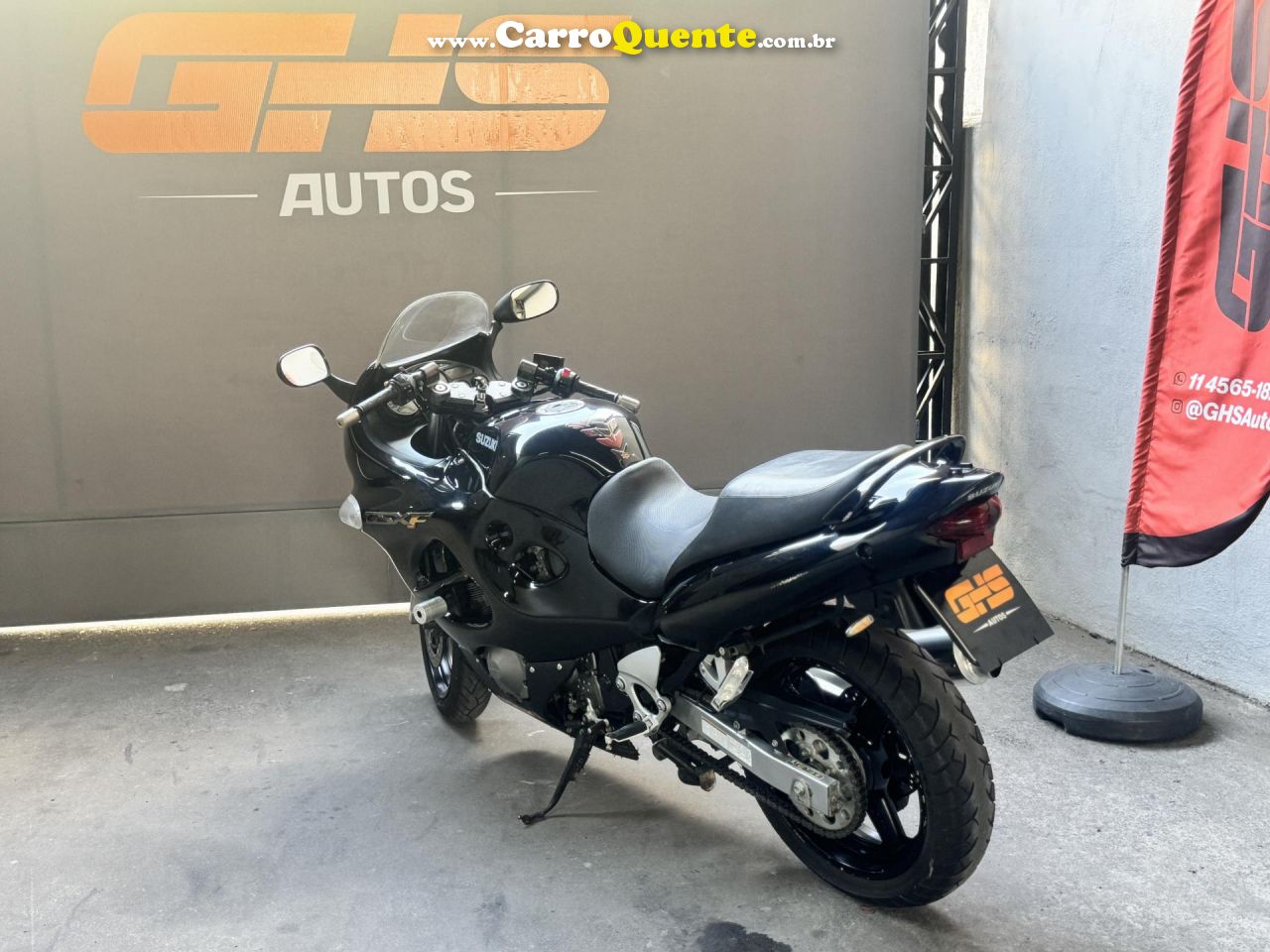 SUZUKI   750F   PRETO 2004 750 GASOLINA - Loja