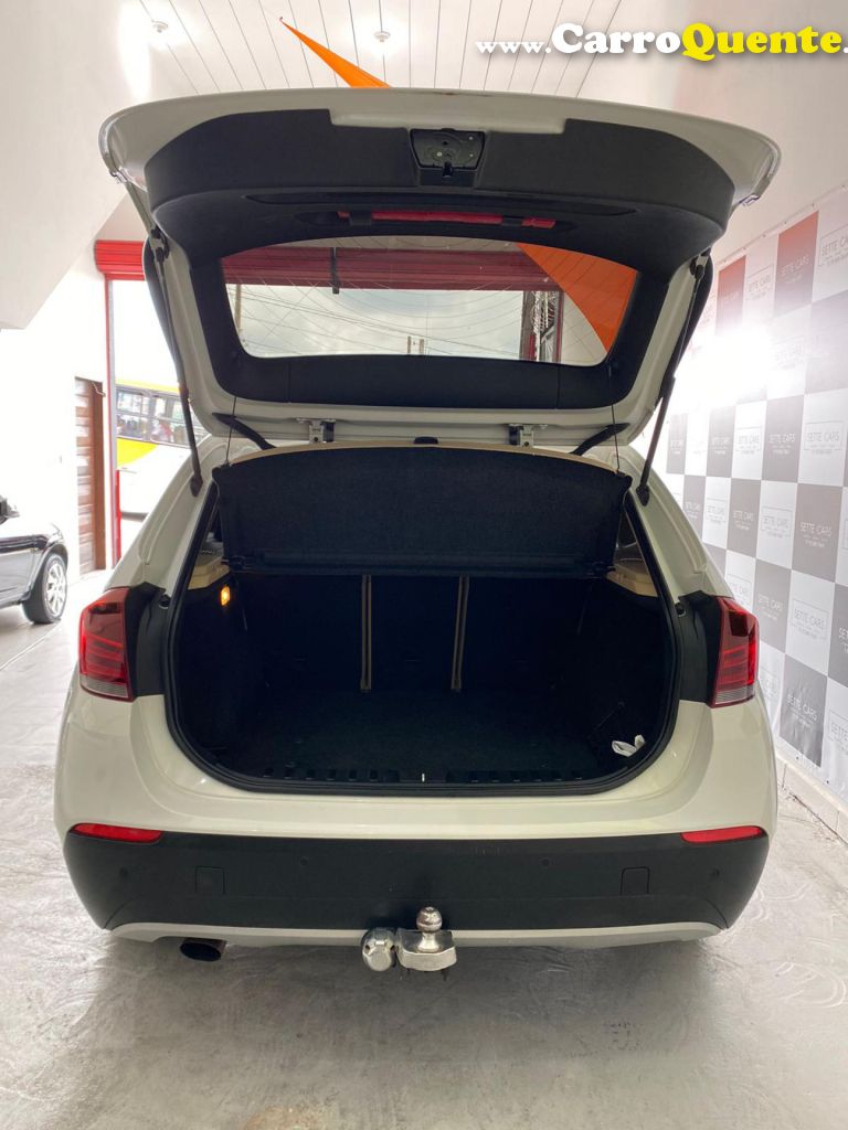 BMW   X1 SDRIVE 18I 2.0 16V 4X2 AUT.   BRANCO 2013 2.0 GASOLINA - Loja