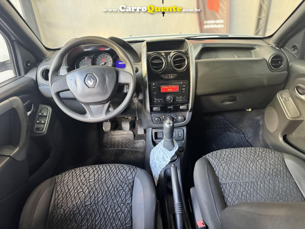 RENAULT   DUSTER EXPRESSION 1.6 HI-FLEX 16V MEC.   BRANCO 2016 1.6 FLEX - Loja