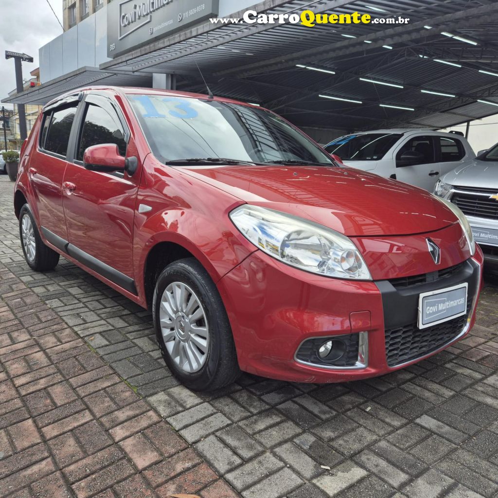RENAULT   SANDERO PRIVILÈGE HI-FLEX 1.6 16V 5P AUT   VERMELHO 2013 1.6 FLEX - Loja