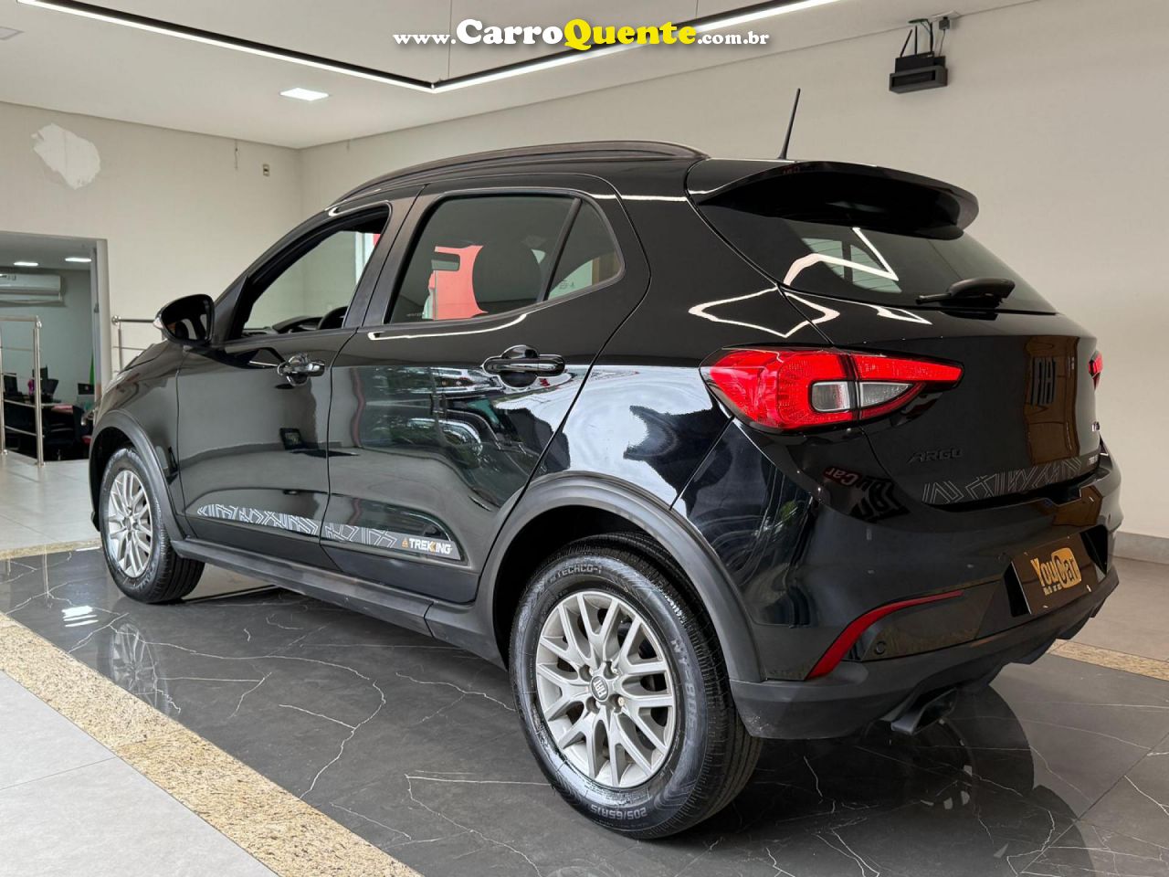 FIAT   ARGO TREKKING 1.8 16V FLEX AUT.   PRETO 2021 1.8 FLEX - Loja