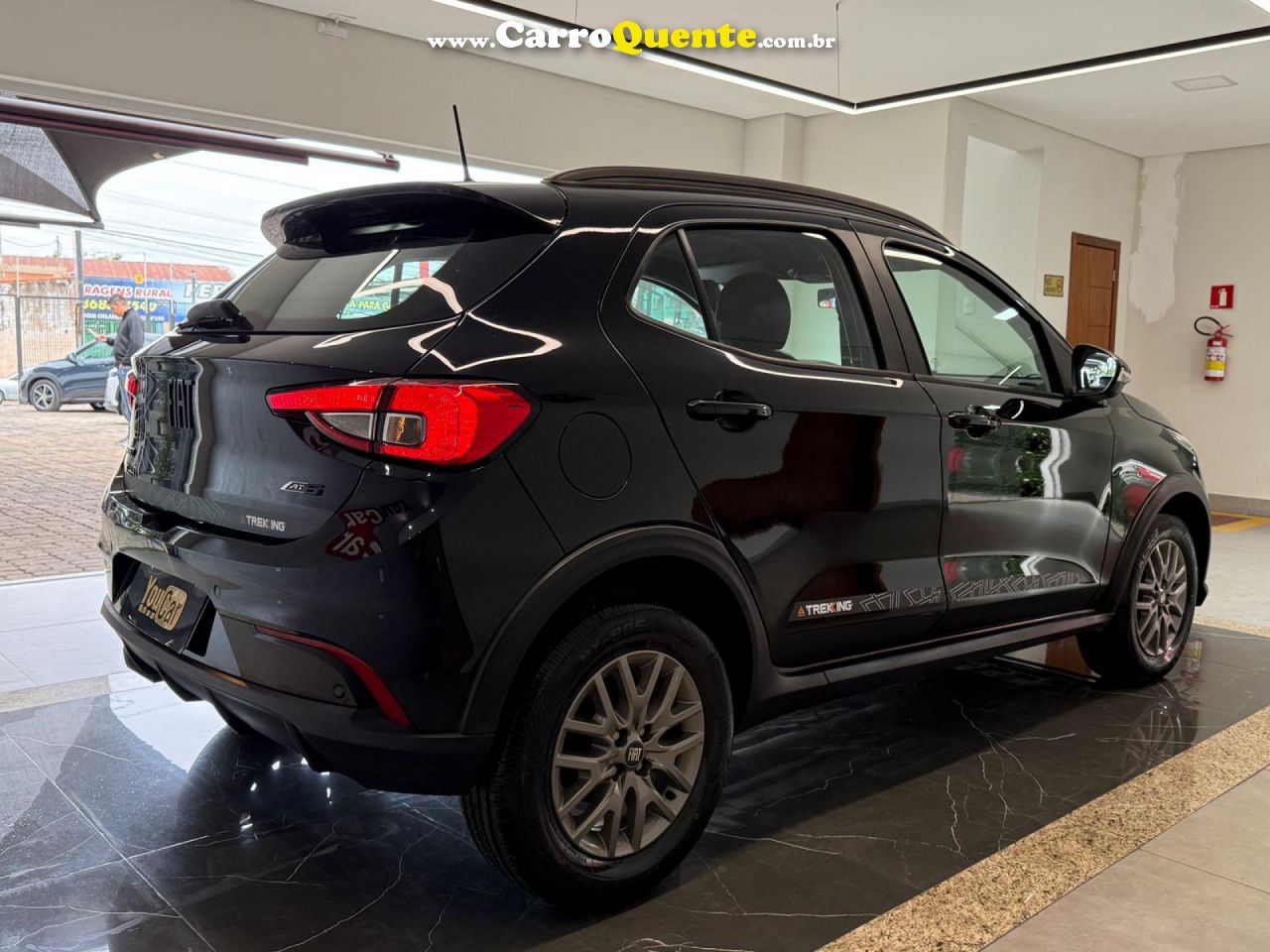FIAT   ARGO TREKKING 1.8 16V FLEX AUT.   PRETO 2021 1.8 FLEX - Loja