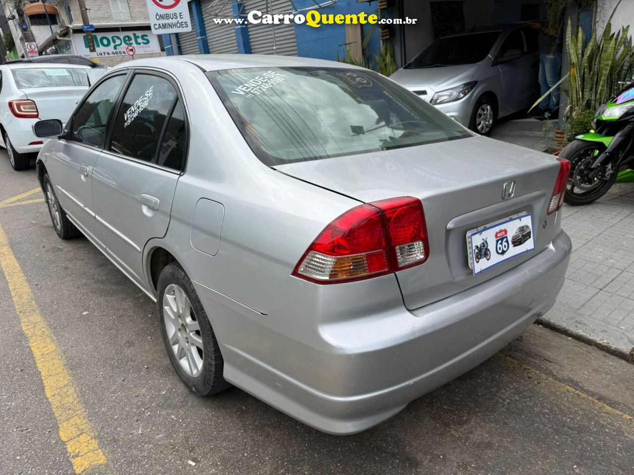 HONDA   CIVIC SEDAN LX 1.7 16V 115CV MEC. 4P   PRATA 2005 1.7 GASOLINA - Loja