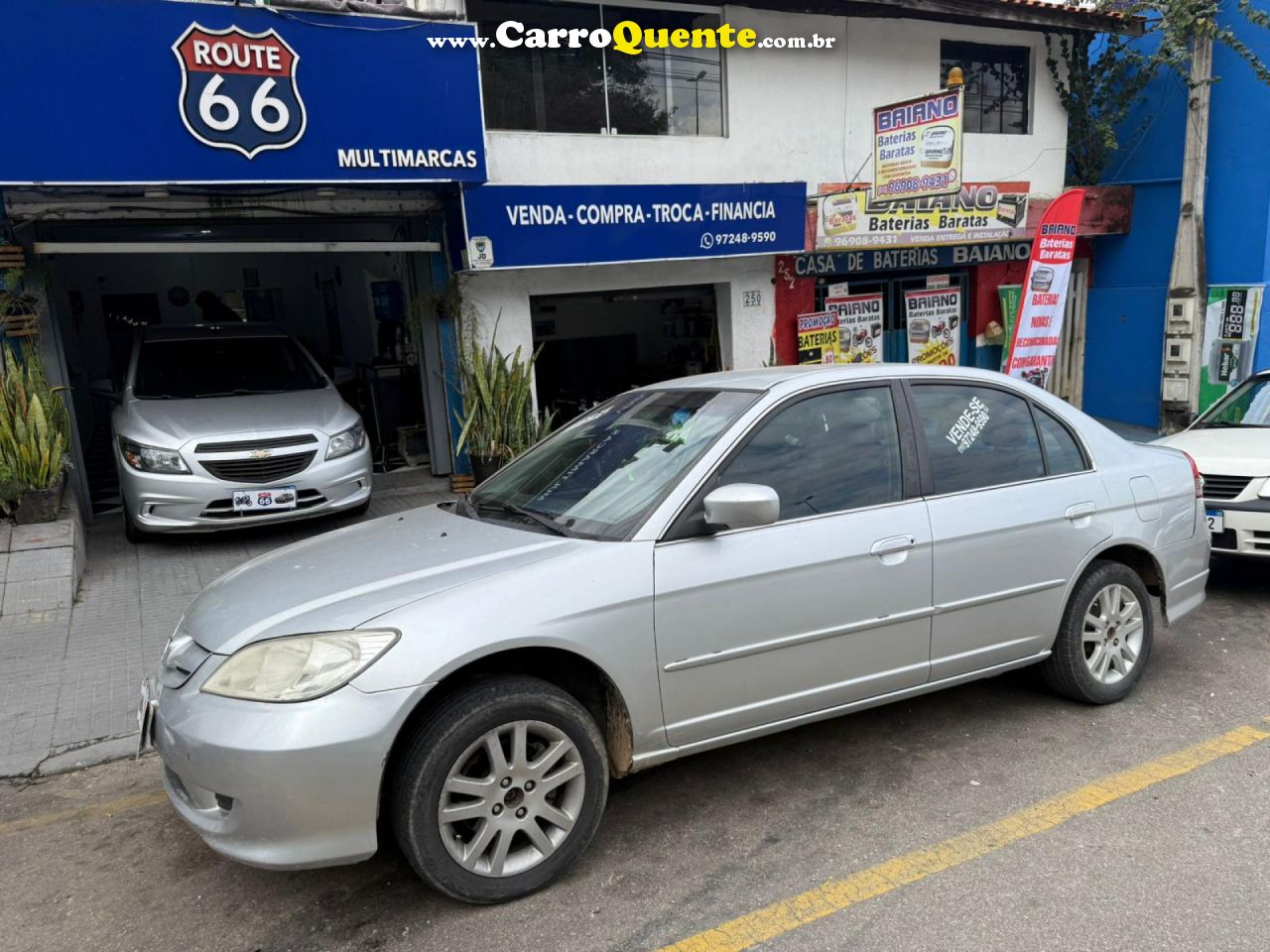 HONDA   CIVIC SEDAN LX 1.7 16V 115CV MEC. 4P   PRATA 2005 1.7 GASOLINA - Loja