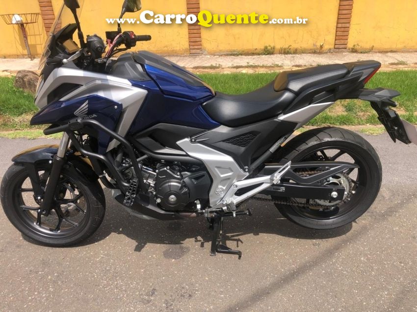 Honda NC X - Loja