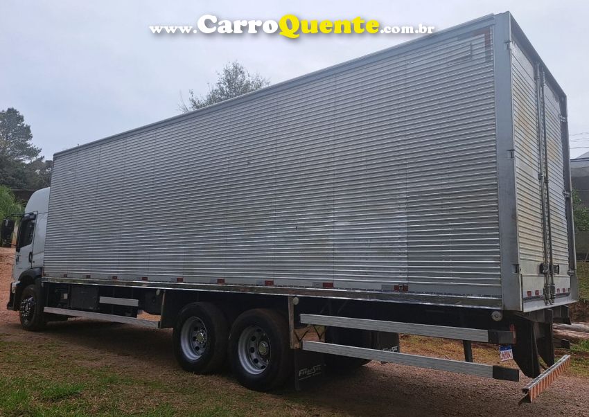 Volkswagen 24-280 CRM 6X2 24-280 E Constel. 6x2 Baú - Loja