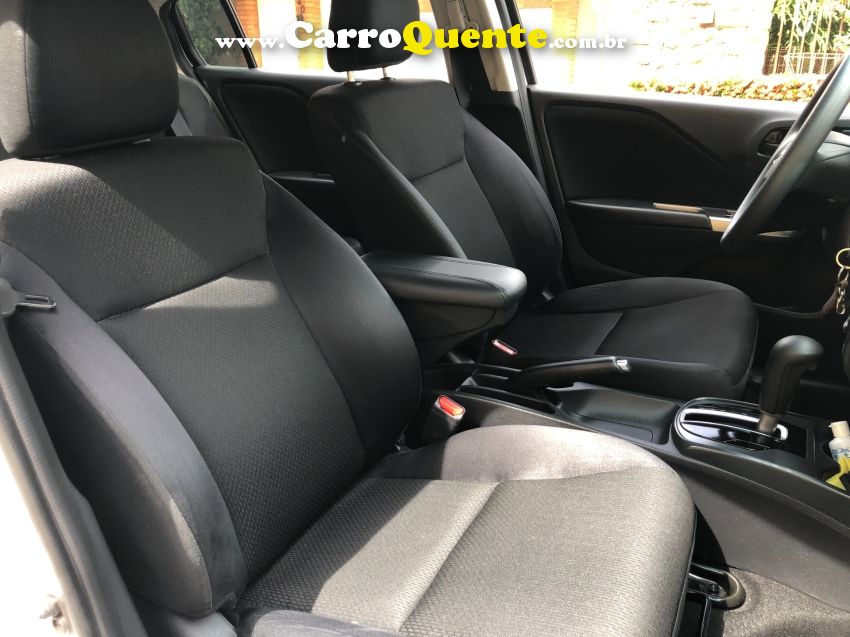 Honda CITY 1.5 PERSONAL 16V FLEX 4P AUTOMÁTICO - Loja