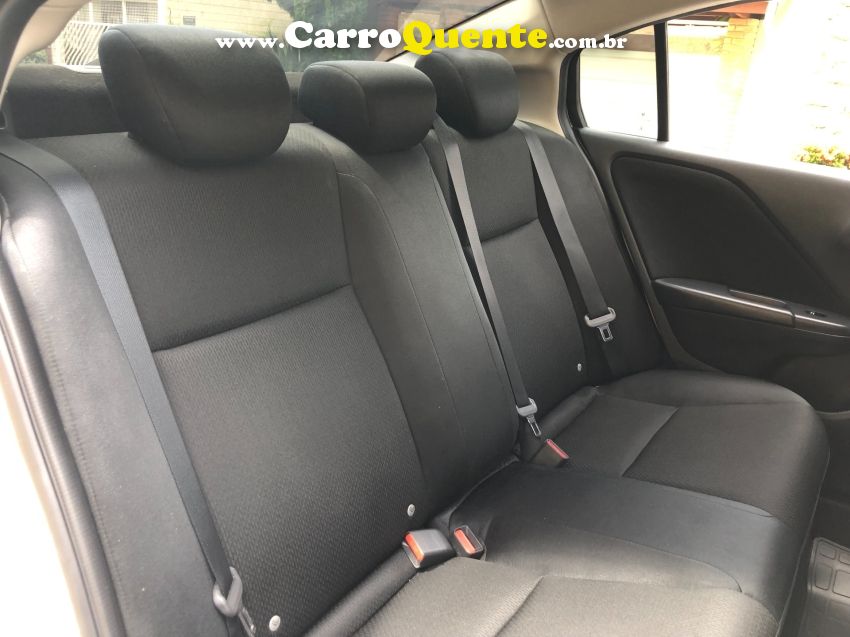 Honda CITY 1.5 PERSONAL 16V FLEX 4P AUTOMÁTICO - Loja
