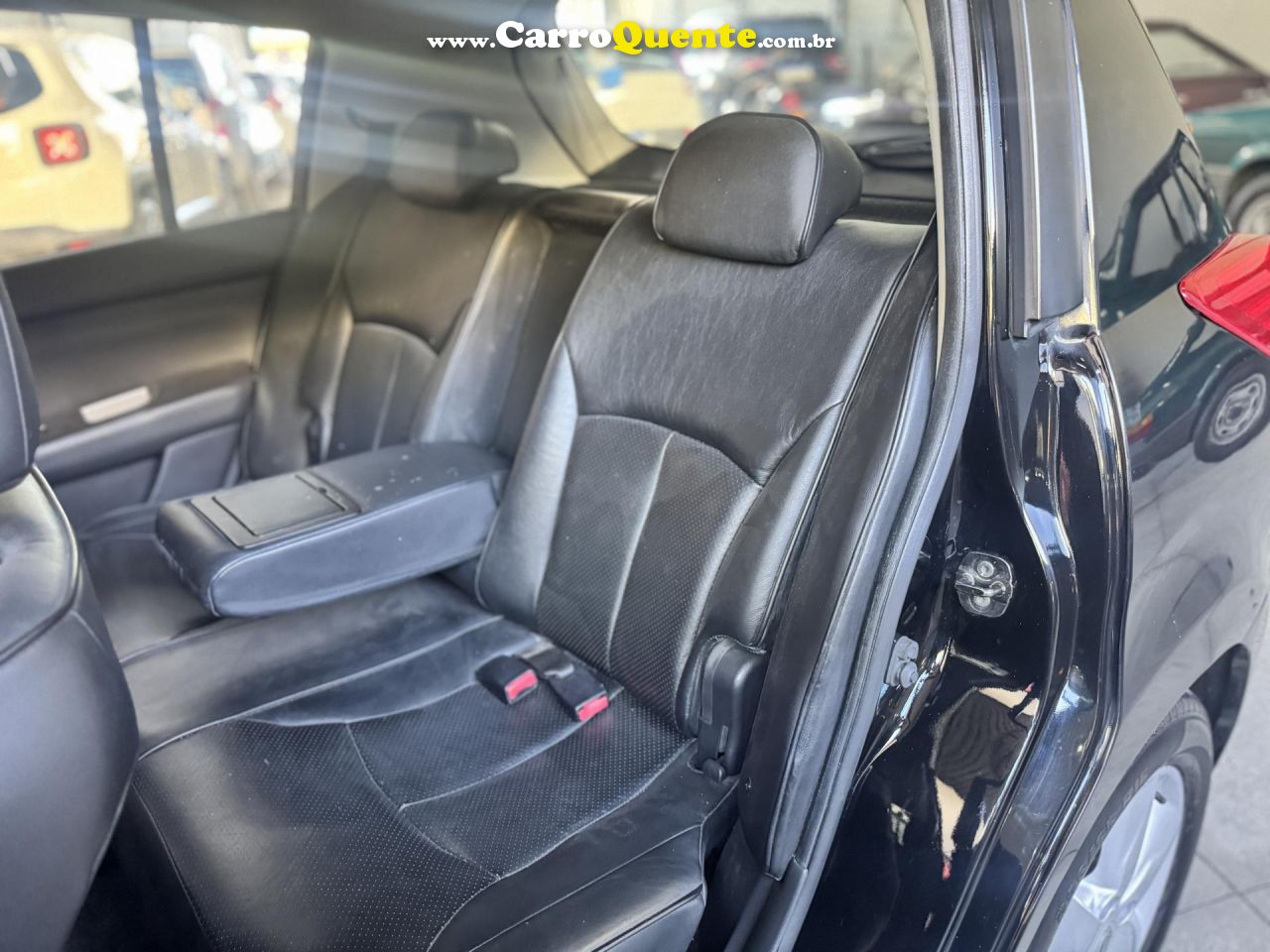 NISSAN   TIIDA SL 1.81.8 FLEX 16V AUT.   PRETO 2012 1.8 FLEX - Loja