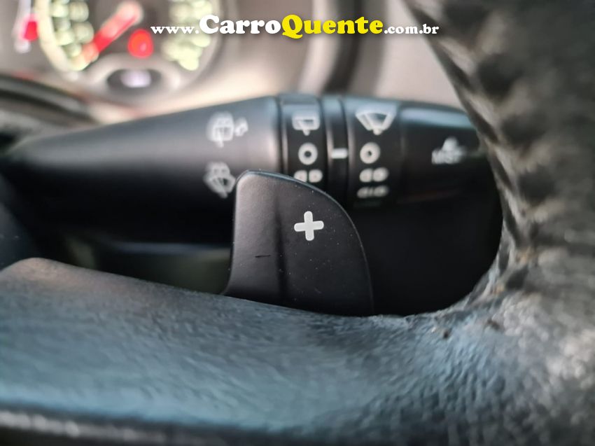 JEEP RENEGADE 2.0 16V TURBO DIESEL LONGITUDE 4P 4X4 AUTOMÁTICO - Loja