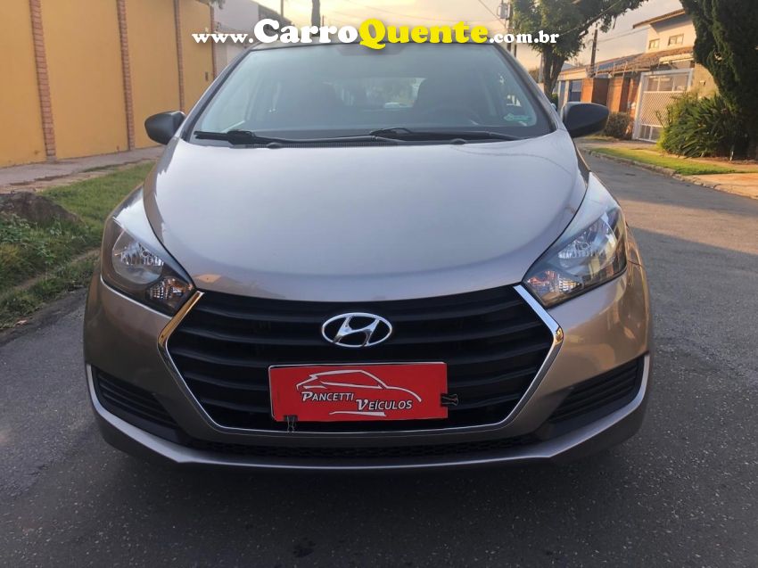 Hyundai HB20 1.0 COMFORT PLUS 12V FLEX 4P MANUAL - Loja