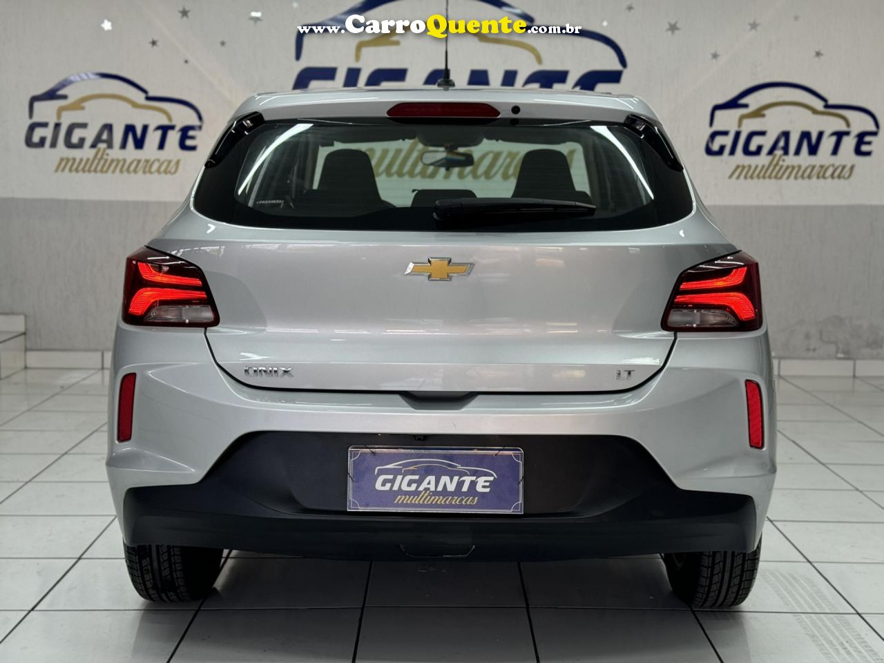 CHEVROLET   ONIX HATCH 1.0 12V FLEX 5P MEC.   PRATA 2023 1.0 FLEX - Loja