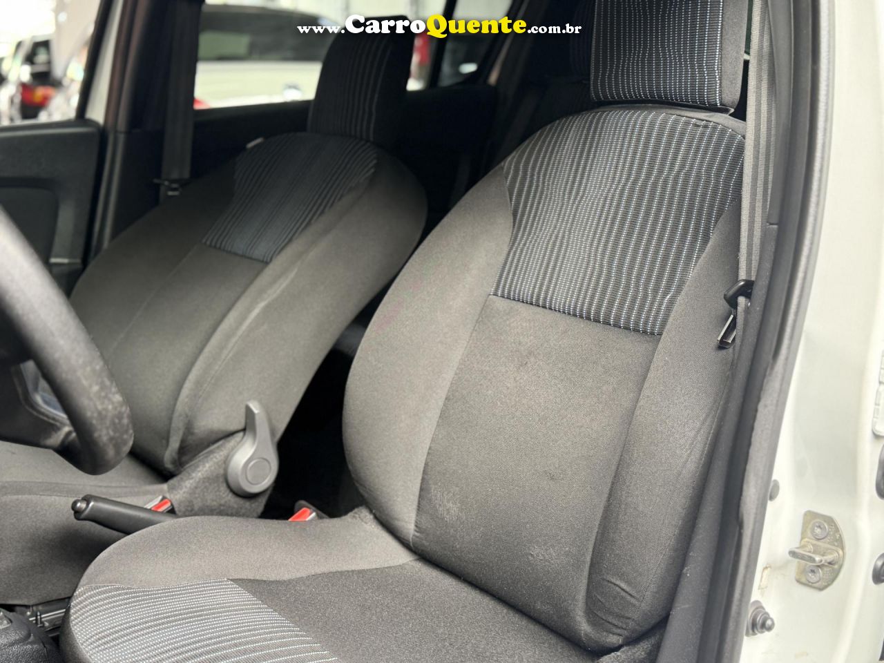 RENAULT   SANDERO LIFE FLEX 1.0 12V 5P MEC.   BRANCO 2021 1.0 FLEX - Loja
