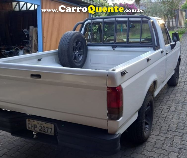 Ford F-1000 2.5 XLT 4X2 CS 8V TURBO DIESEL 2P MANUAL - Loja