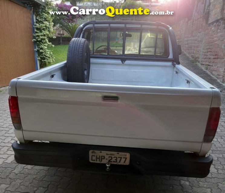 Ford F-1000 2.5 XLT 4X2 CS 8V TURBO DIESEL 2P MANUAL - Loja