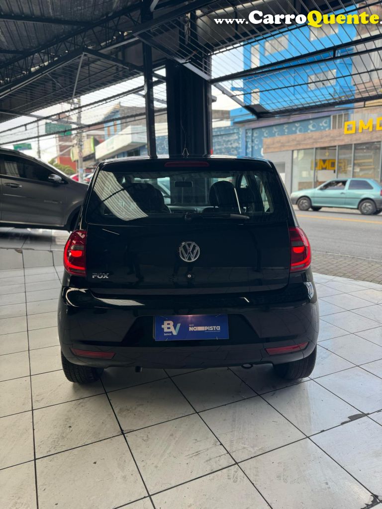 VOLKSWAGEN   FOX 1.0 MI TOTAL FLEX 8V 5P   PRETO 2014 1.0 FLEX - Loja