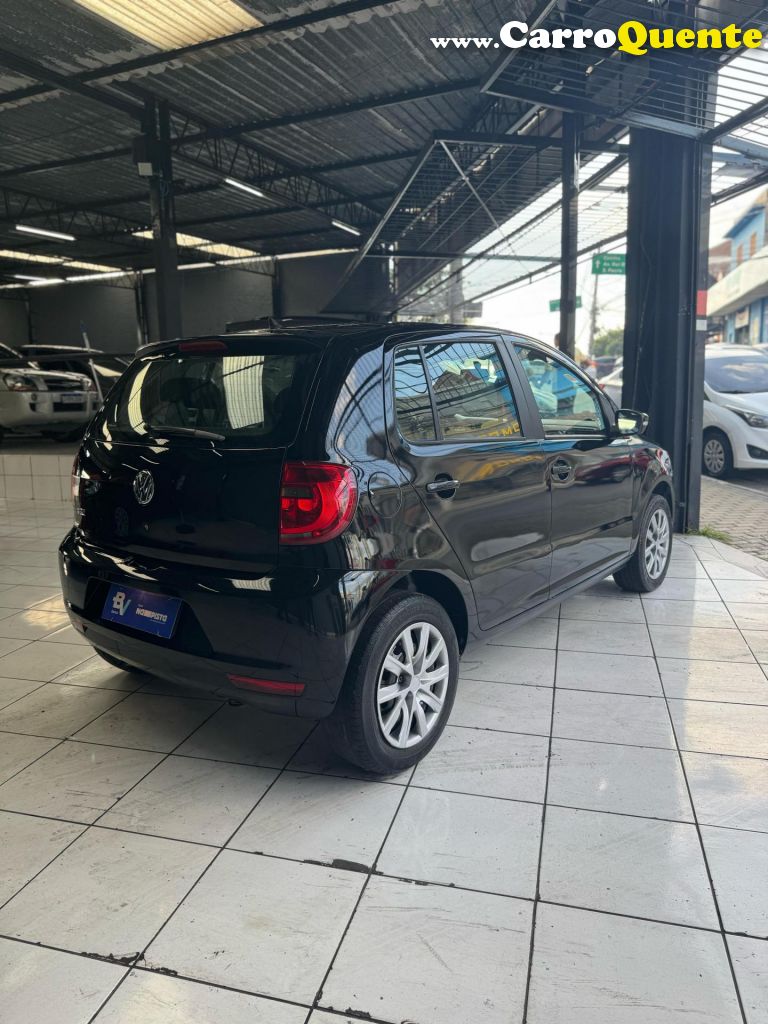 VOLKSWAGEN   FOX 1.0 MI TOTAL FLEX 8V 5P   PRETO 2014 1.0 FLEX - Loja