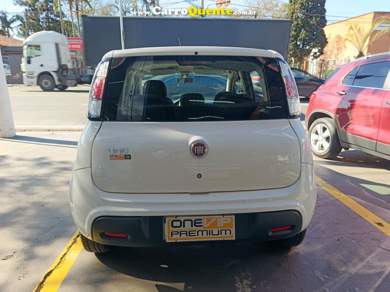 FIAT   UNO ATTRACTIVE 1.0 FIRE FLEX 8V 5P   BRANCO 2021 1.0 FLEX - Loja