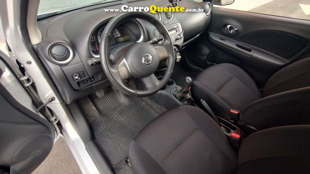 Nissan March SV 2013 1.6  Flex Manual - Particular