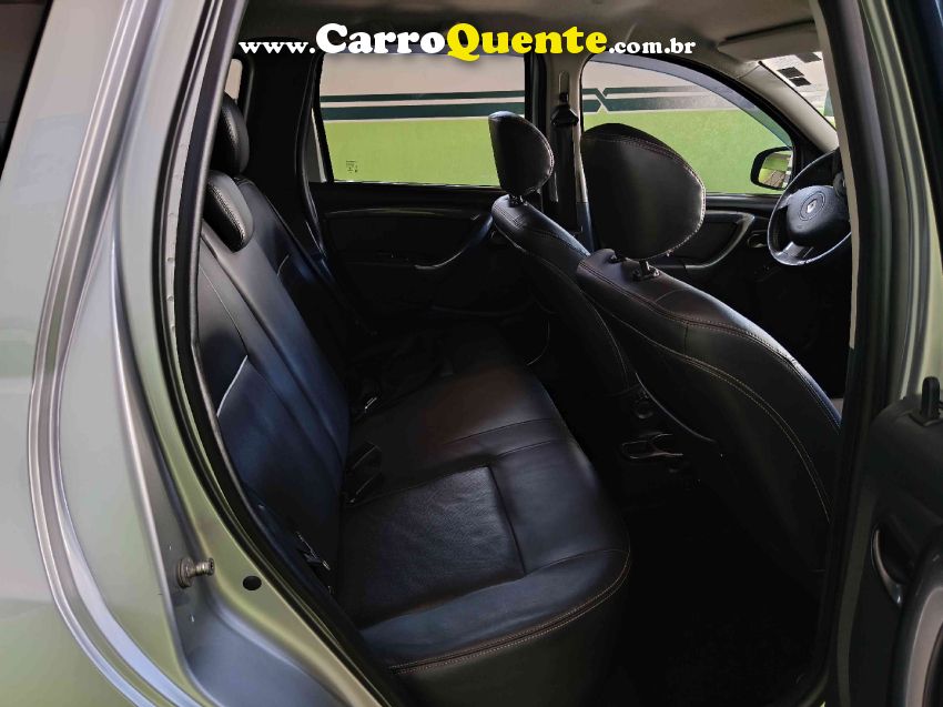 Renault DUSTER 2.0 TECH ROAD 4X2 16V FLEX 4P AUTOMÁTICO - Loja