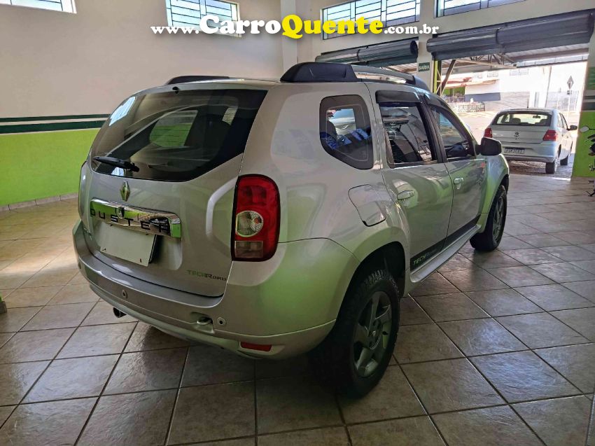 Renault DUSTER 2.0 TECH ROAD 4X2 16V FLEX 4P AUTOMÁTICO - Loja