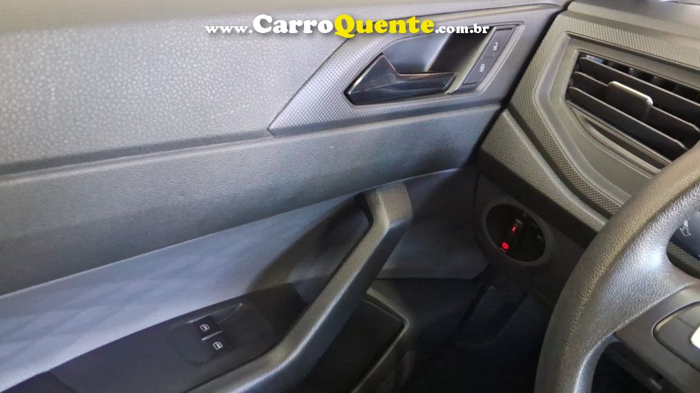 Volkswagen POLO 1.0 MPI TRACK MANUAL - Loja