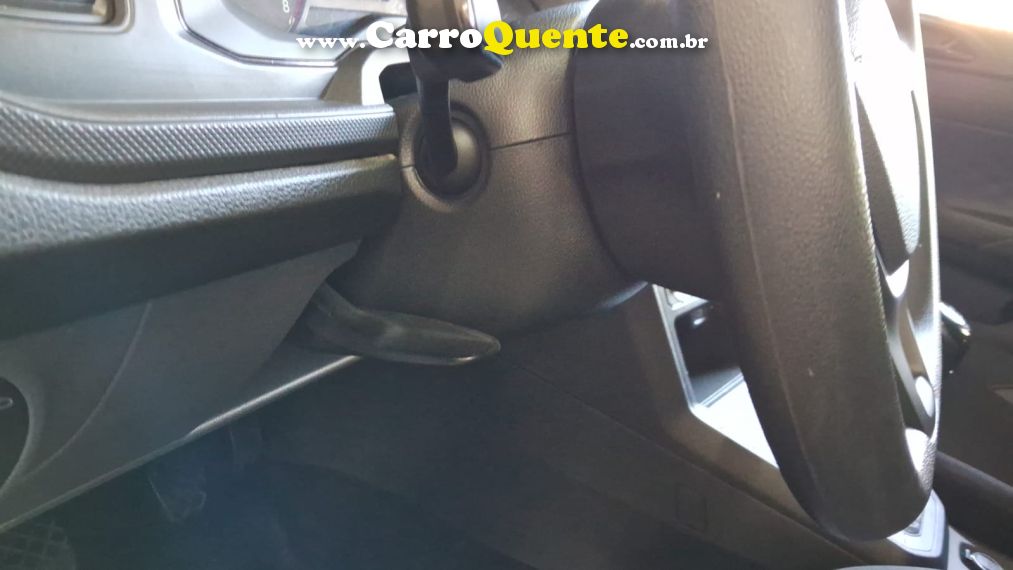 Volkswagen POLO 1.0 MPI TRACK MANUAL - Loja